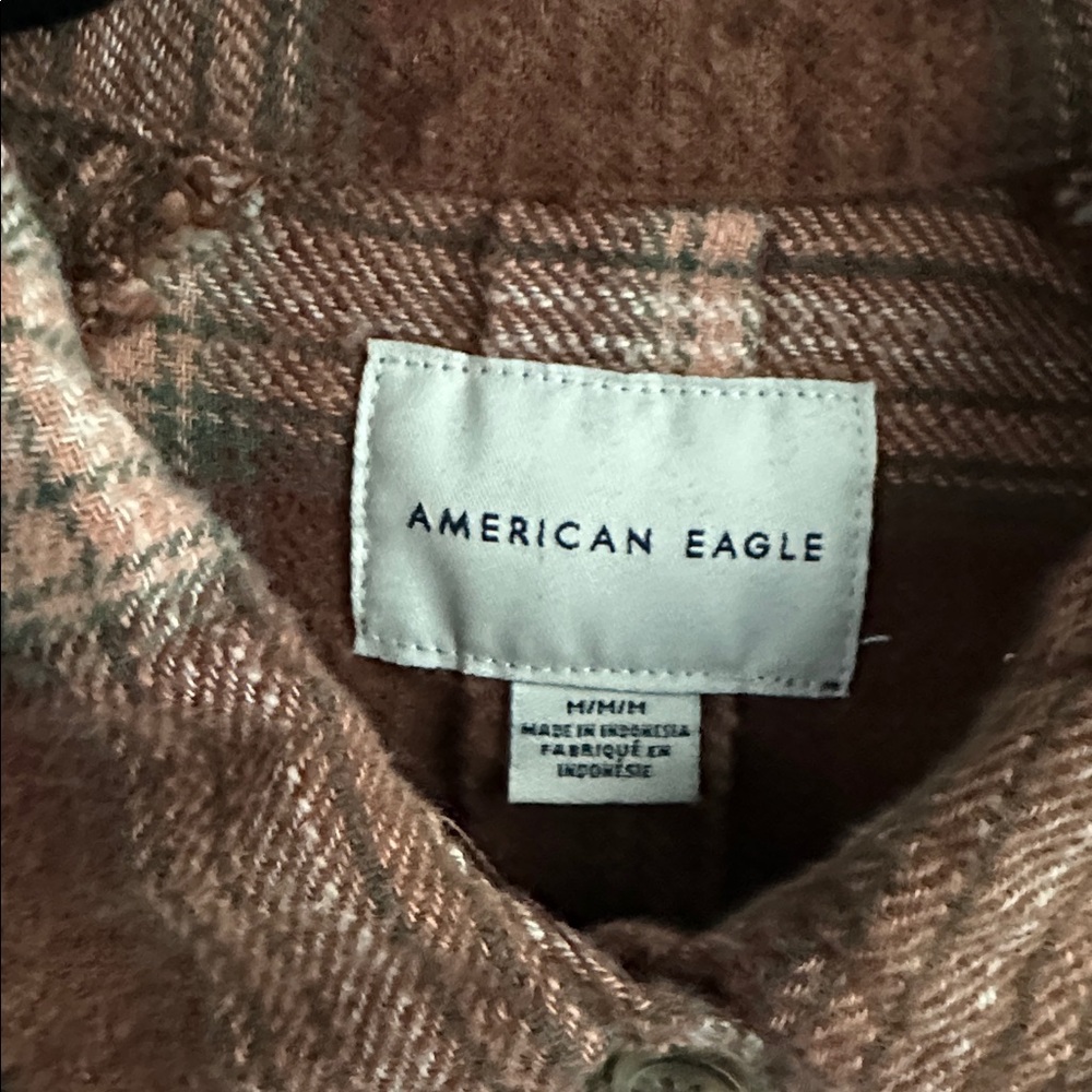 American Eagle flannel button down long sleeves - image 5